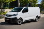 opel-vivaro-2023-diesel-2000cc
