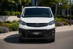 opel-vivaro-2023-diesel-2000cc