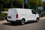 opel-vivaro-2023-diesel-2000cc