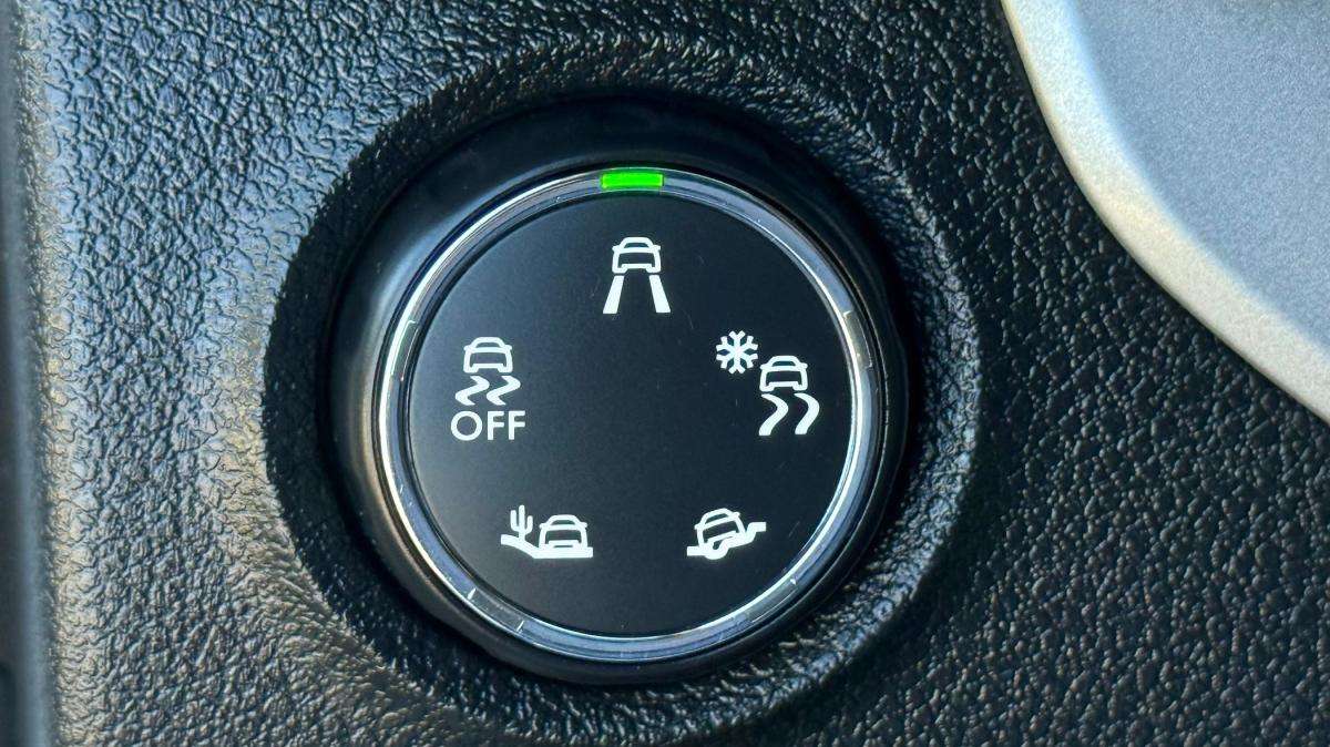 peugeot-208-2020-gasolina-1199cc