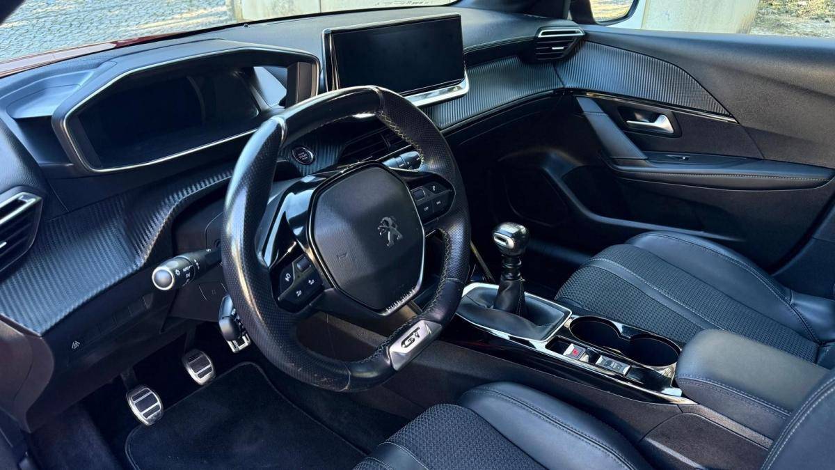 peugeot-208-2020-gasolina-1199cc