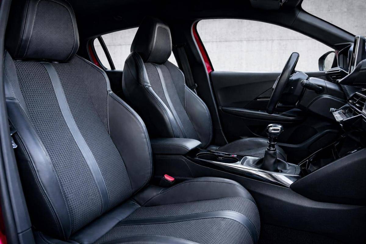 peugeot-208-2020-gasolina-1199cc