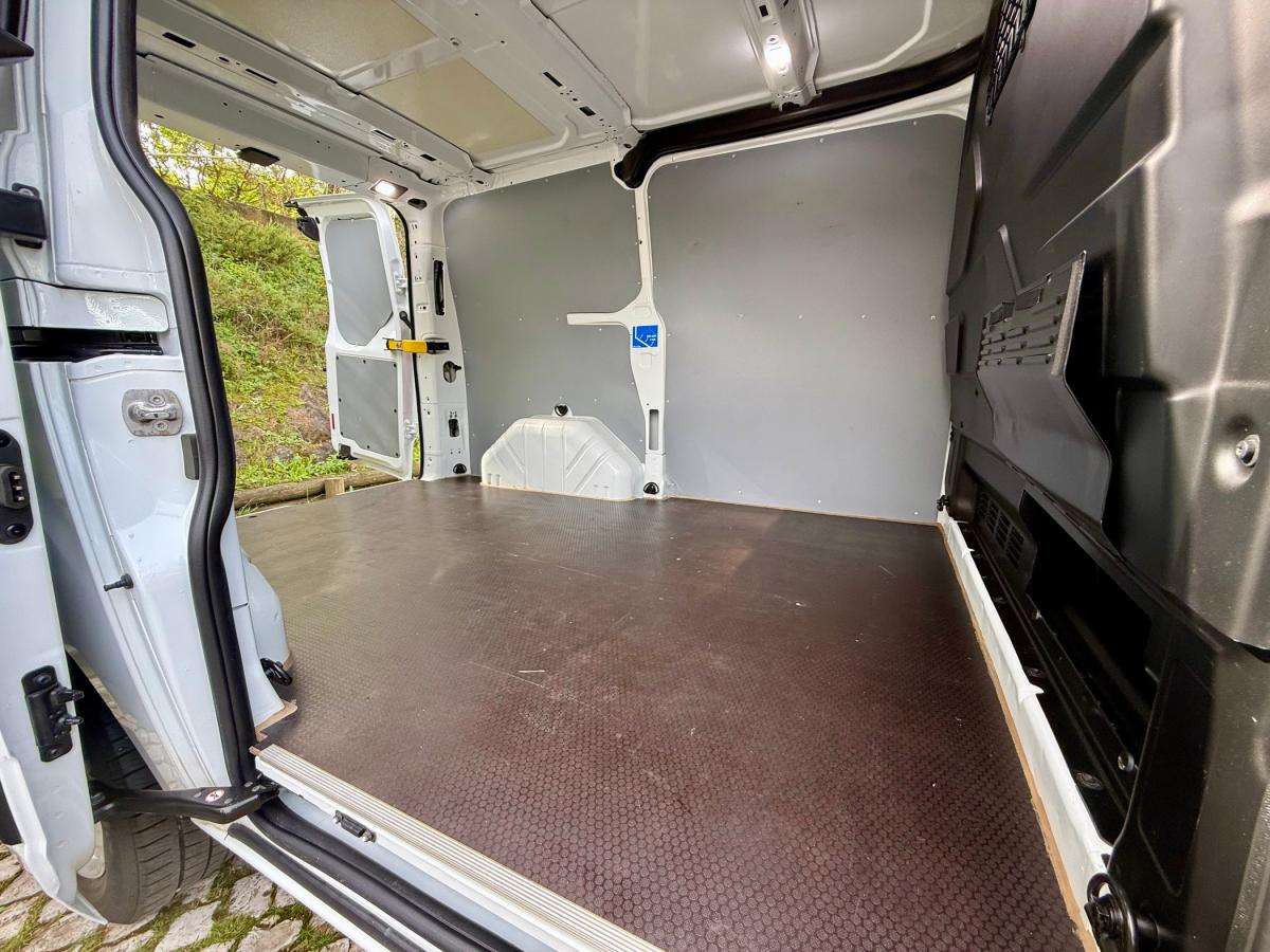 ford-transit-custom-2020-diesel-1996cc