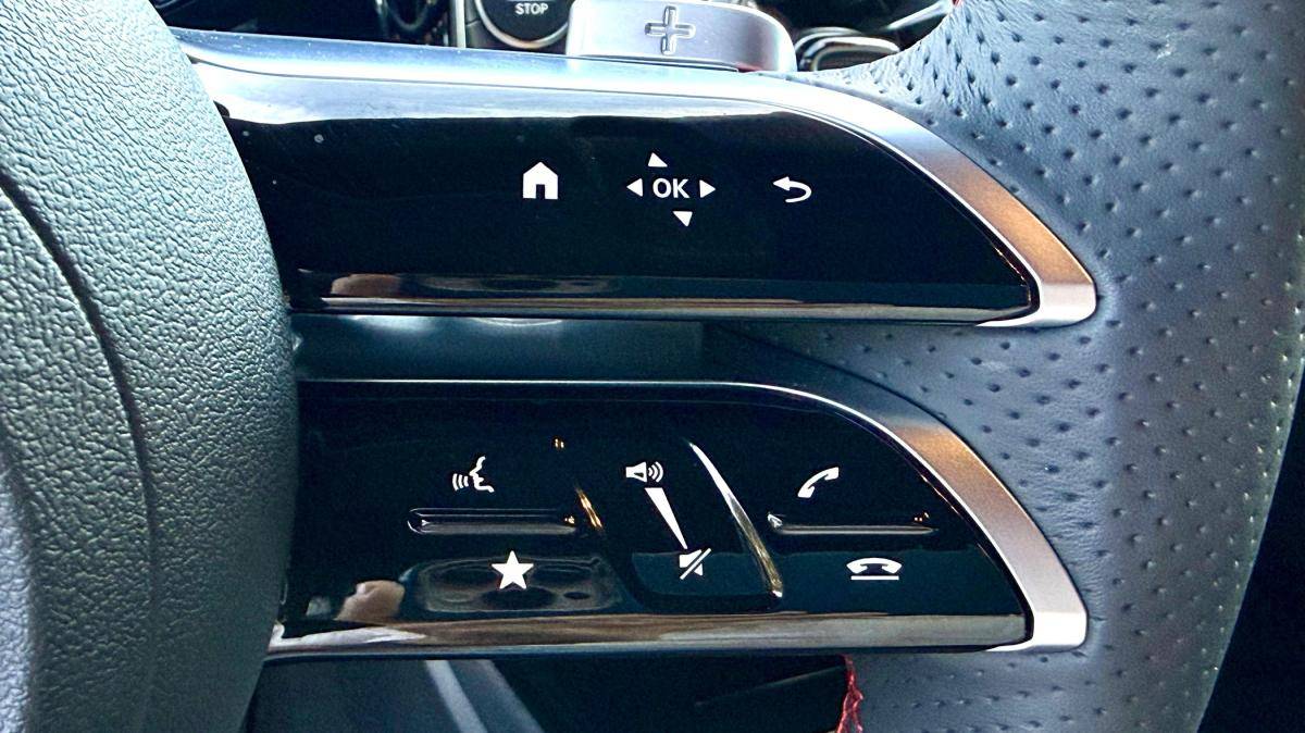 mercedes-benz-cla-2025-hibrido-a-gasolina-1332cc