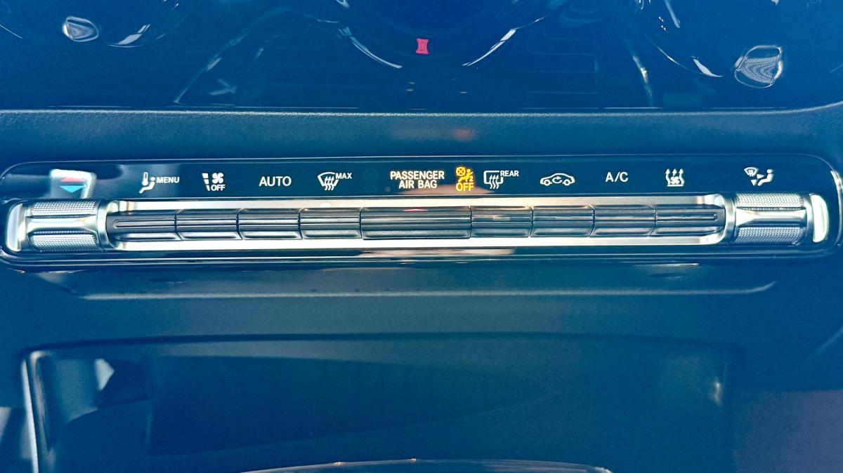 mercedes-benz-cla-2025-hibrido-a-gasolina-1332cc