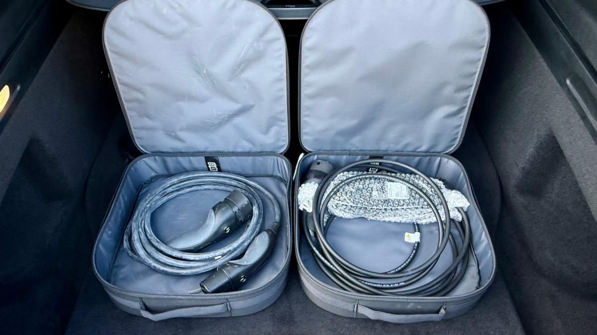 mercedes-benz-cla-2025-hibrido-a-gasolina-1332cc
