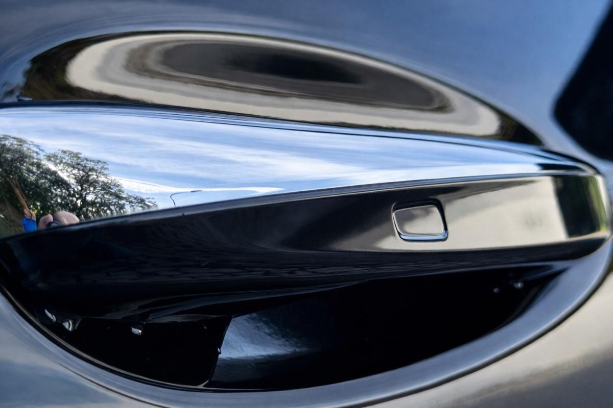mercedes-benz-cla-2025-hibrido-a-gasolina-1332cc
