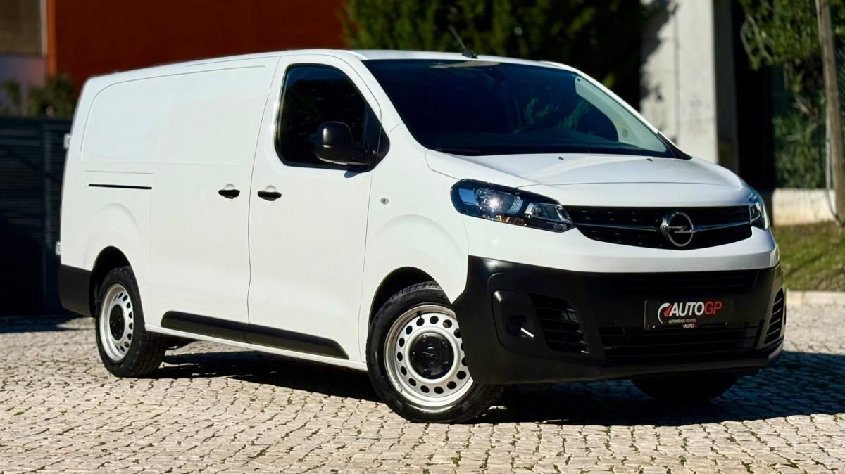 opel-vivaro-2022-diesel-2000cc