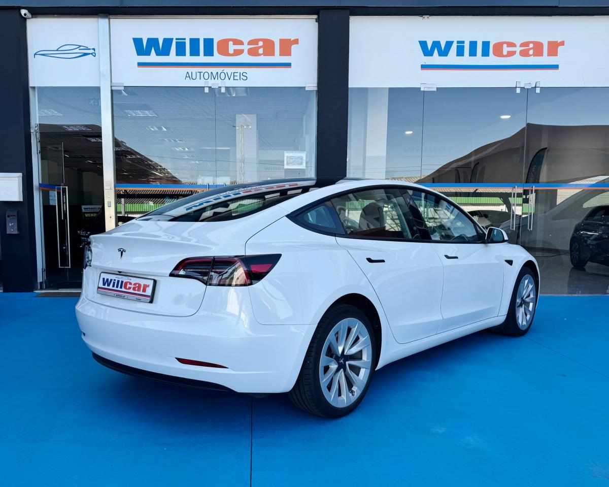 tesla-model-3-standard-range-2023-eletrico