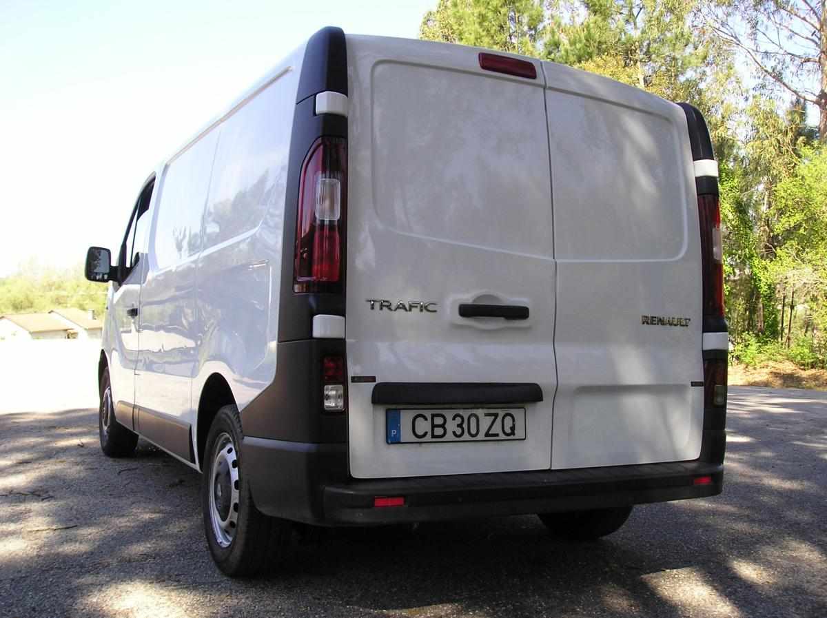 renault-trafic-1-6-dci-2016-diesel-1598cc