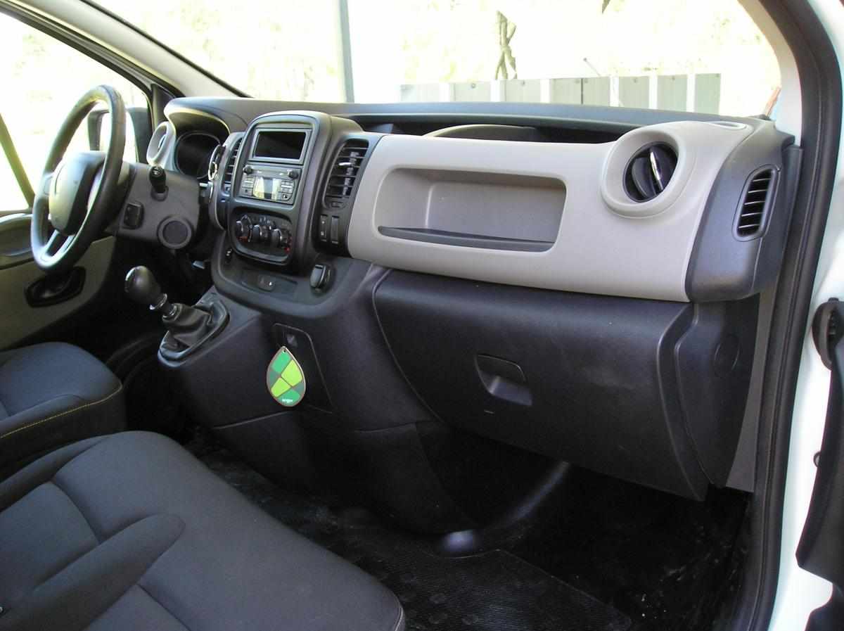 renault-trafic-1-6-dci-2016-diesel-1598cc
