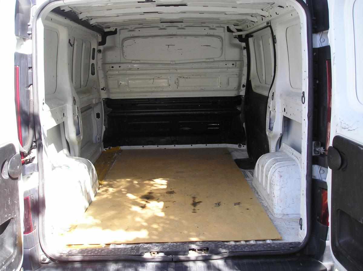 renault-trafic-1-6-dci-2016-diesel-1598cc