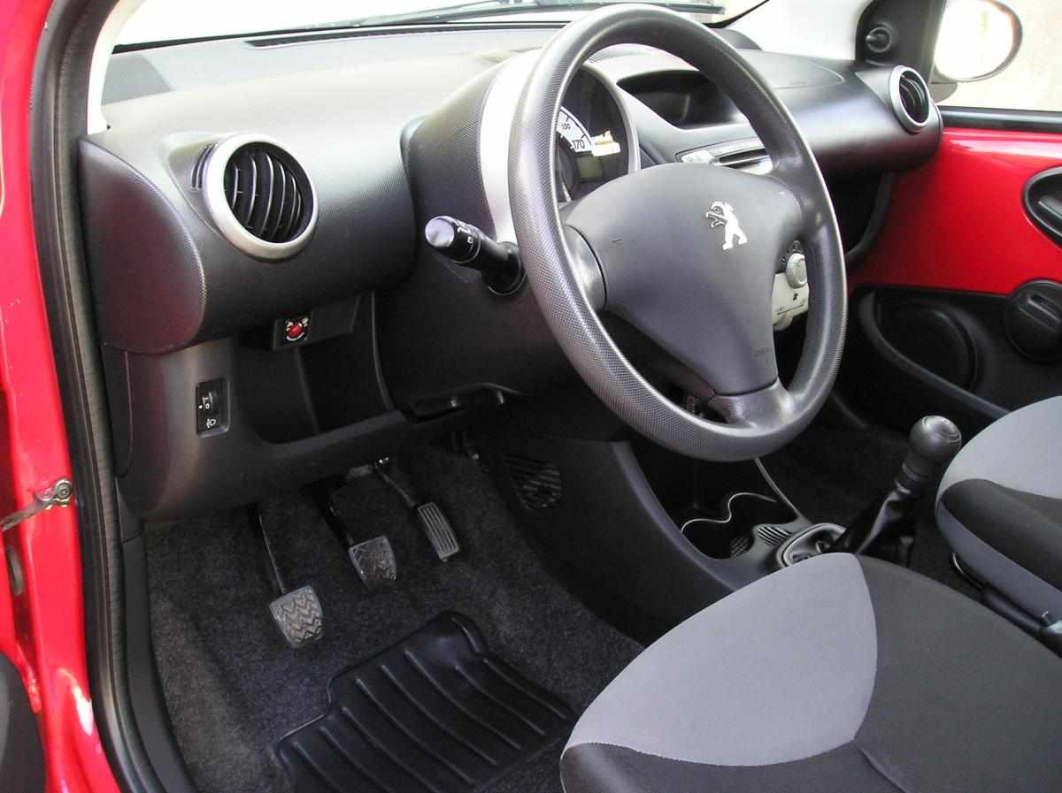 peugeot-107-1-0-2013-gasolina-998cc