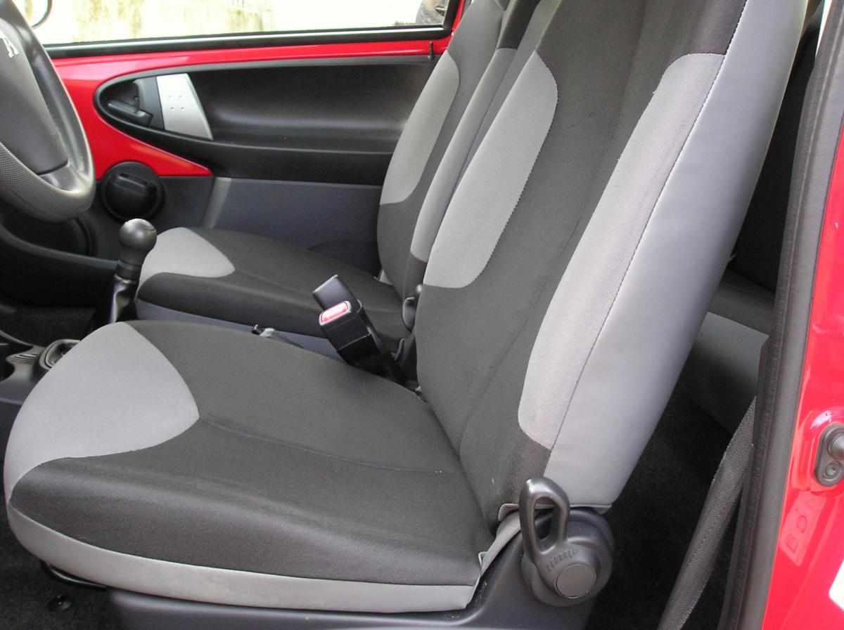 peugeot-107-1-0-2013-gasolina-998cc