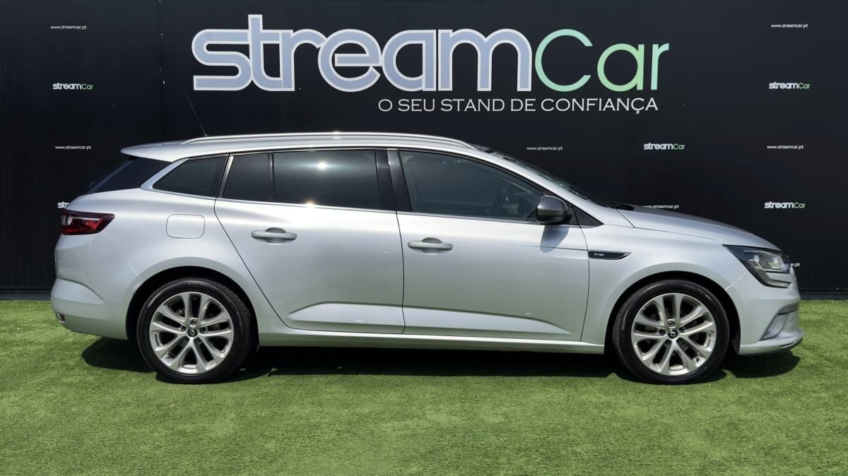 renault-megane-sport-tourer-2016-diesel-1461cc
