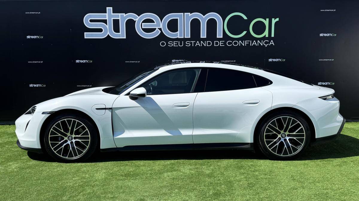 porsche-taycan-2021-eletrico-500cc