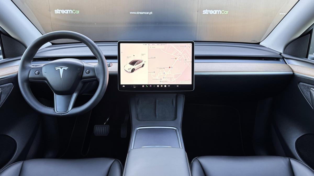 tesla-model-y-2023-eletrico-500cc