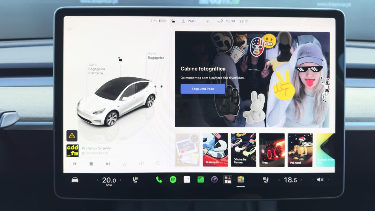 tesla-model-y-2023-eletrico-500cc