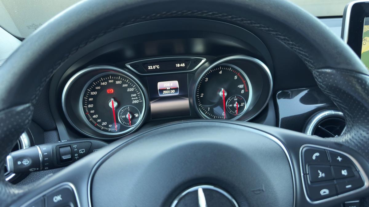 mercedes-benz-cla-2018-diesel-1461cc