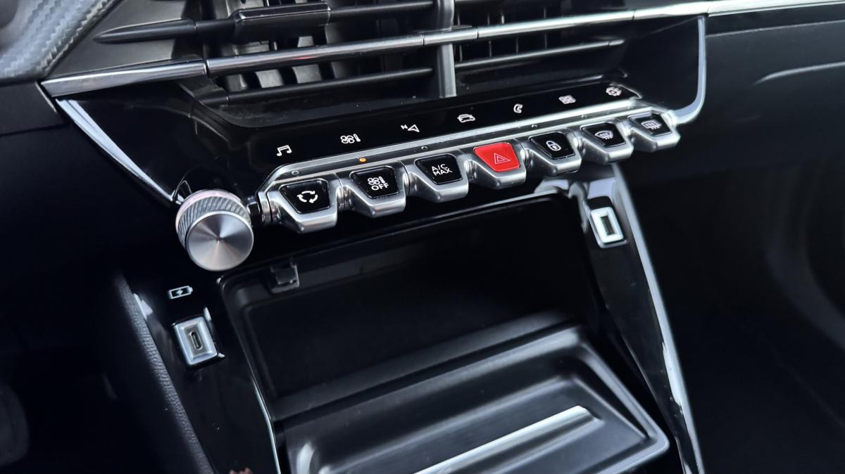 peugeot-2008-2020-gasolina-1199cc