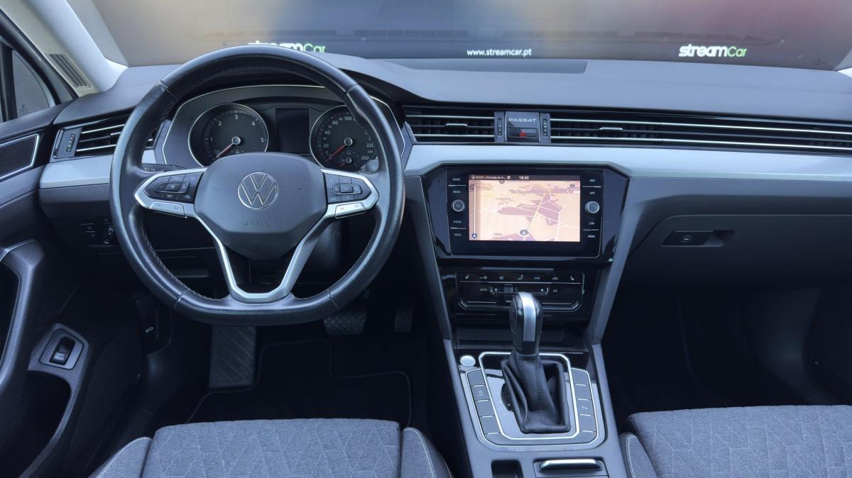 volkswagen-passat-variant-2022-diesel-1968cc