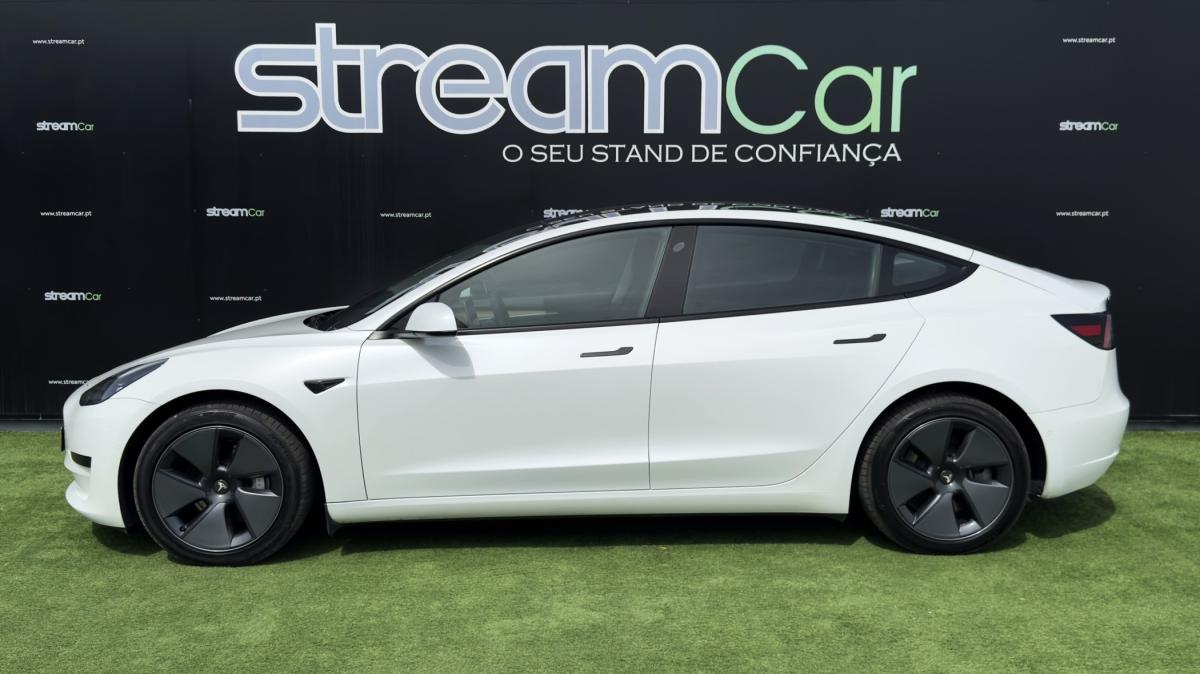 tesla-model-3-2021-eletrico-500cc