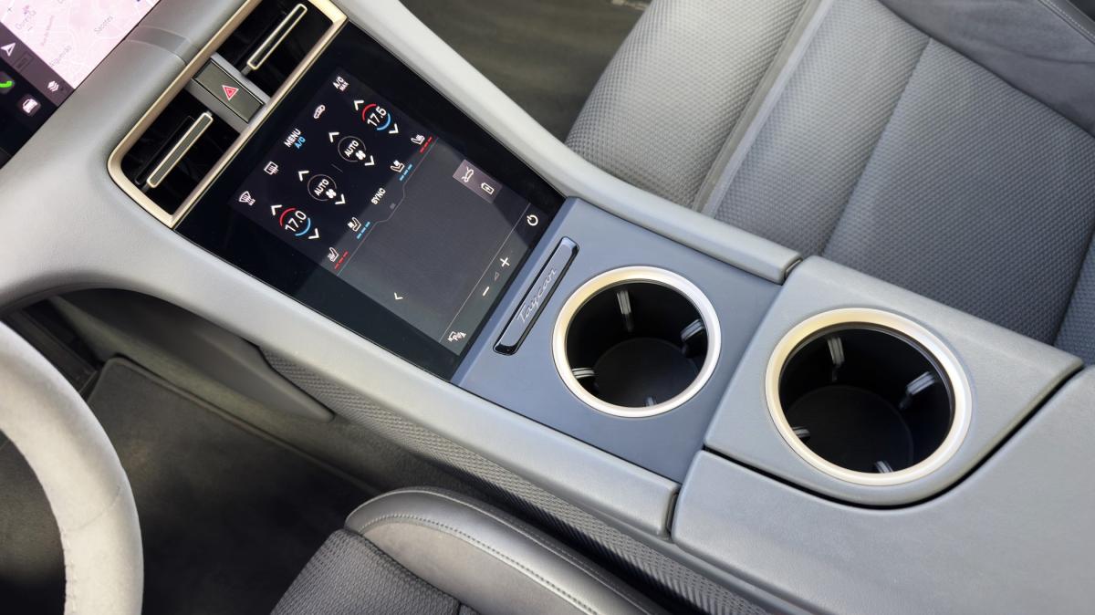 porsche-taycan-2020-eletrico-0cc