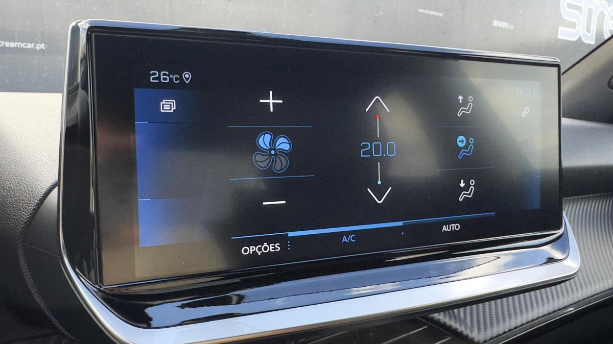 peugeot-2008-2022-gasolina-1199cc