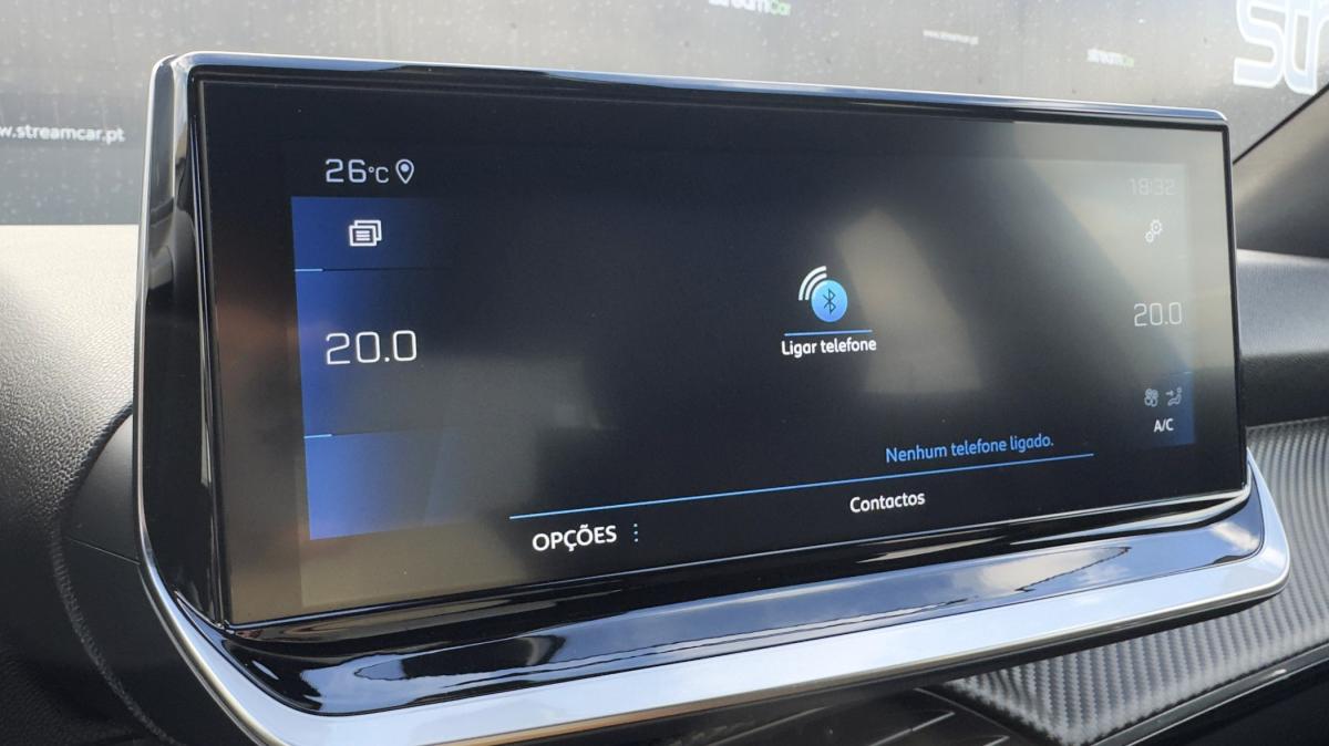 peugeot-2008-2022-gasolina-1199cc