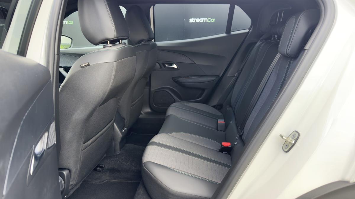 peugeot-2008-2022-gasolina-1199cc