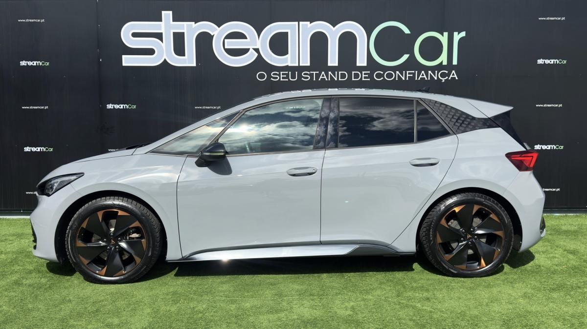 cupra-born-2022-eletrico-500cc