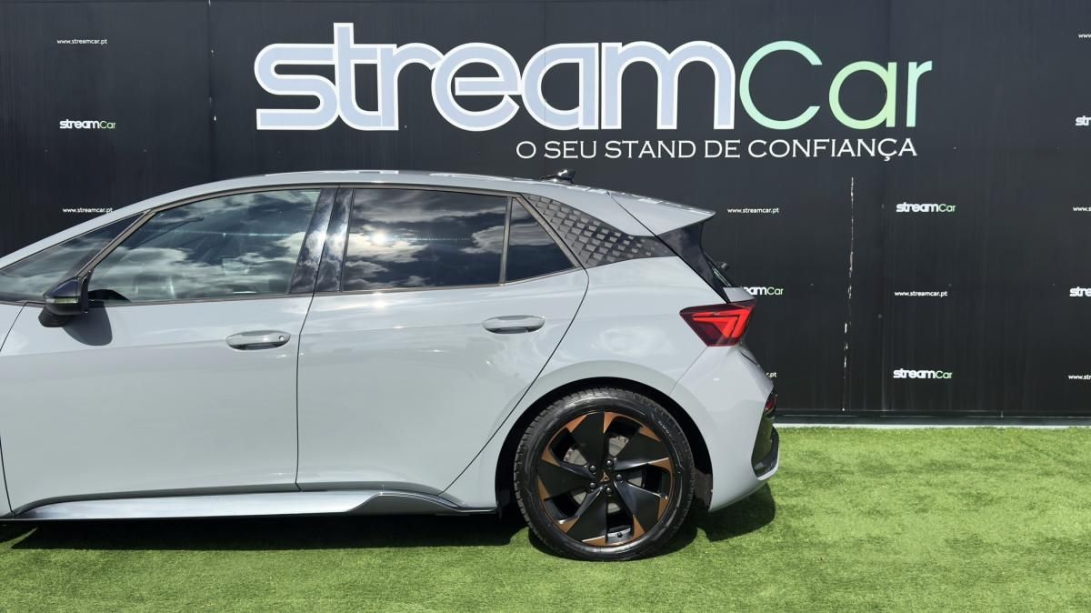 cupra-born-2022-eletrico-500cc
