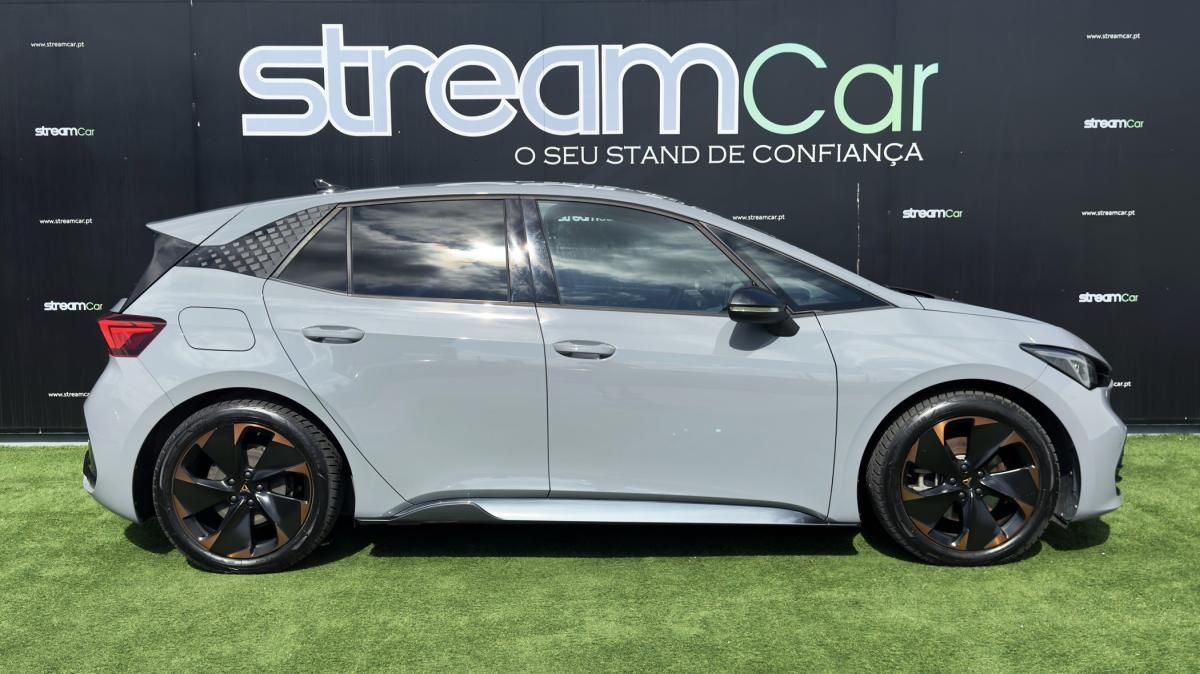 cupra-born-2022-eletrico-500cc