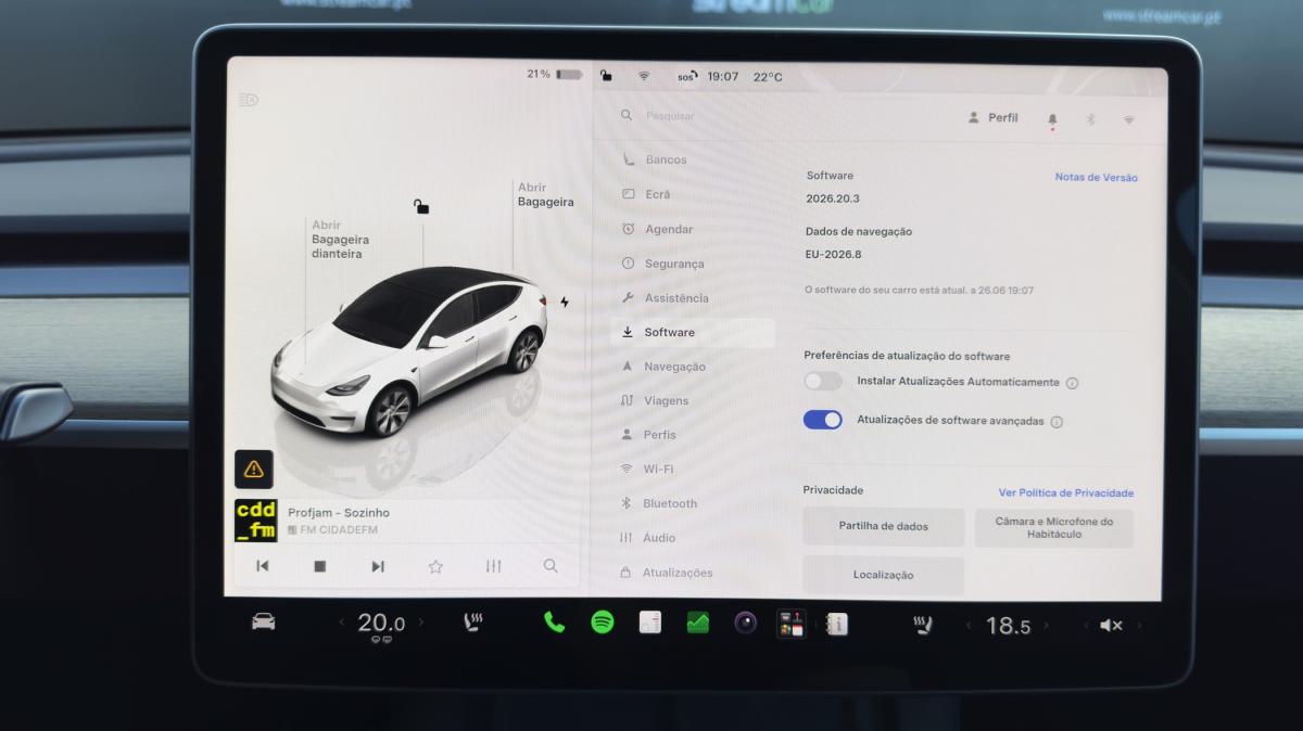 tesla-model-y-2023-eletrico-500cc