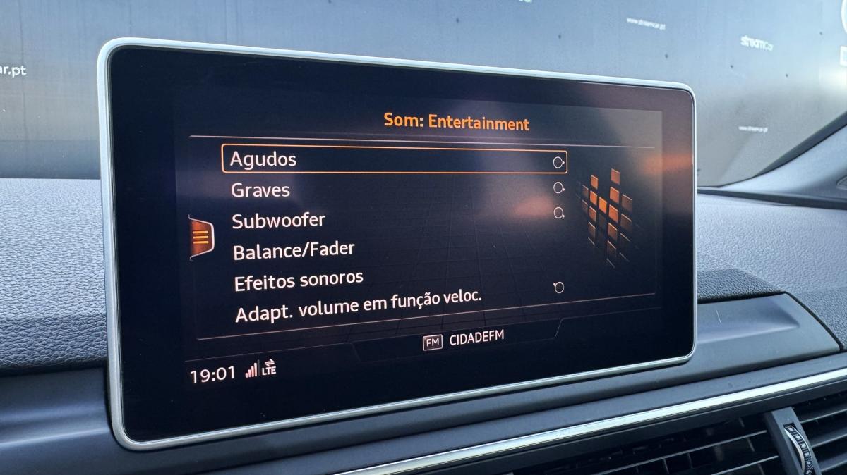 audi-a4-avant-2019-diesel-1968cc