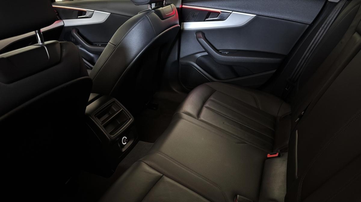 audi-a4-avant-2019-diesel-1968cc