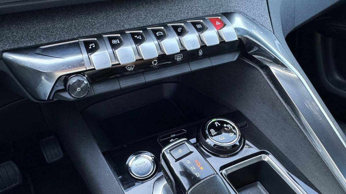 peugeot-5008-2020-diesel-1499cc