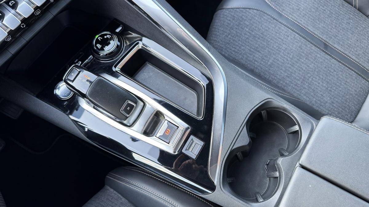 peugeot-5008-2020-diesel-1499cc