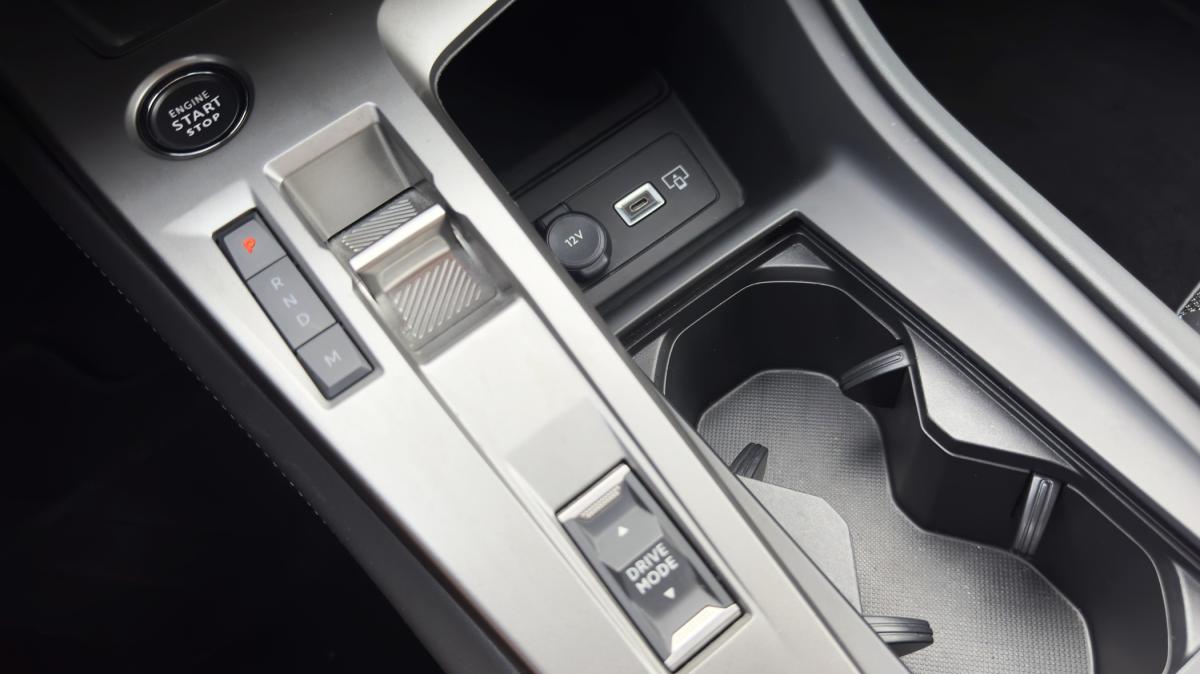 peugeot-308-sw-2024-gasolina-1199cc