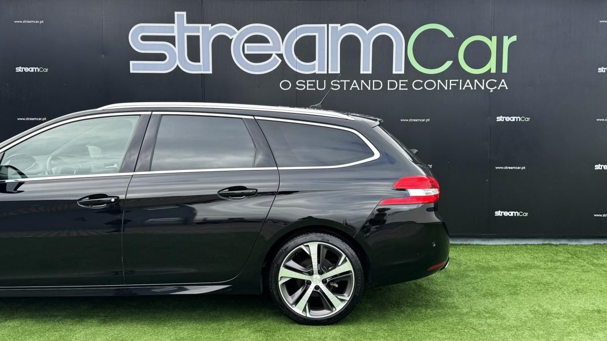 peugeot-308-sw-2021-diesel-1499cc