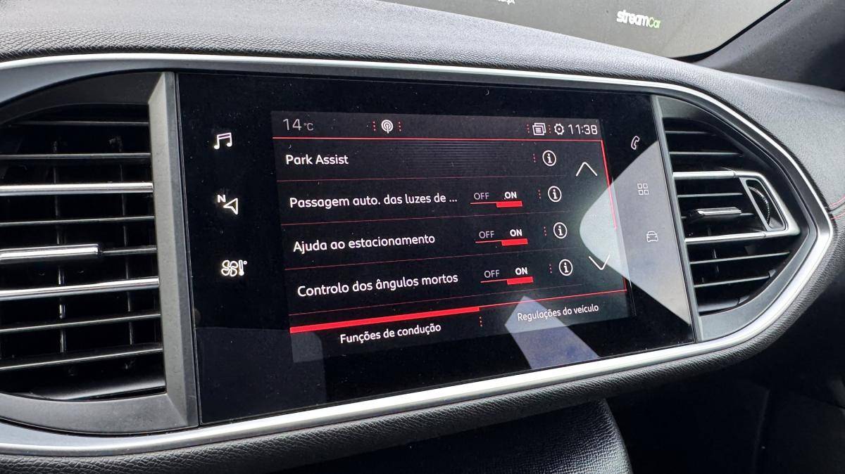 peugeot-308-sw-2021-diesel-1499cc