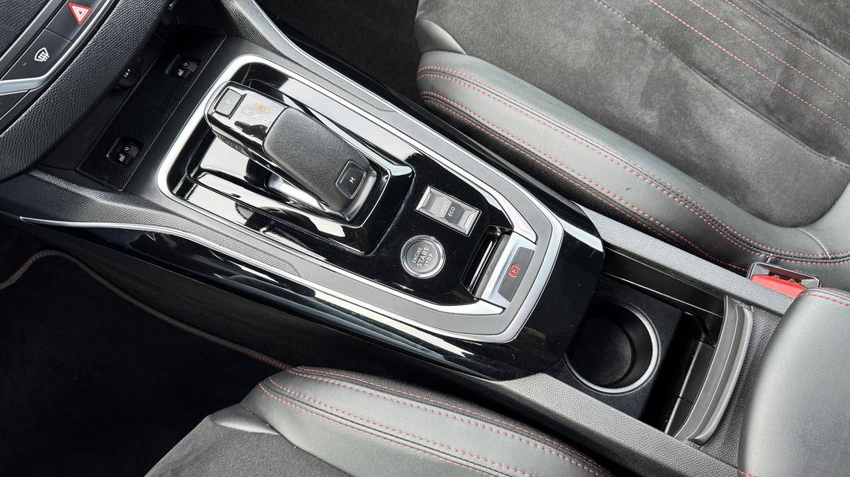 peugeot-308-sw-2021-diesel-1499cc