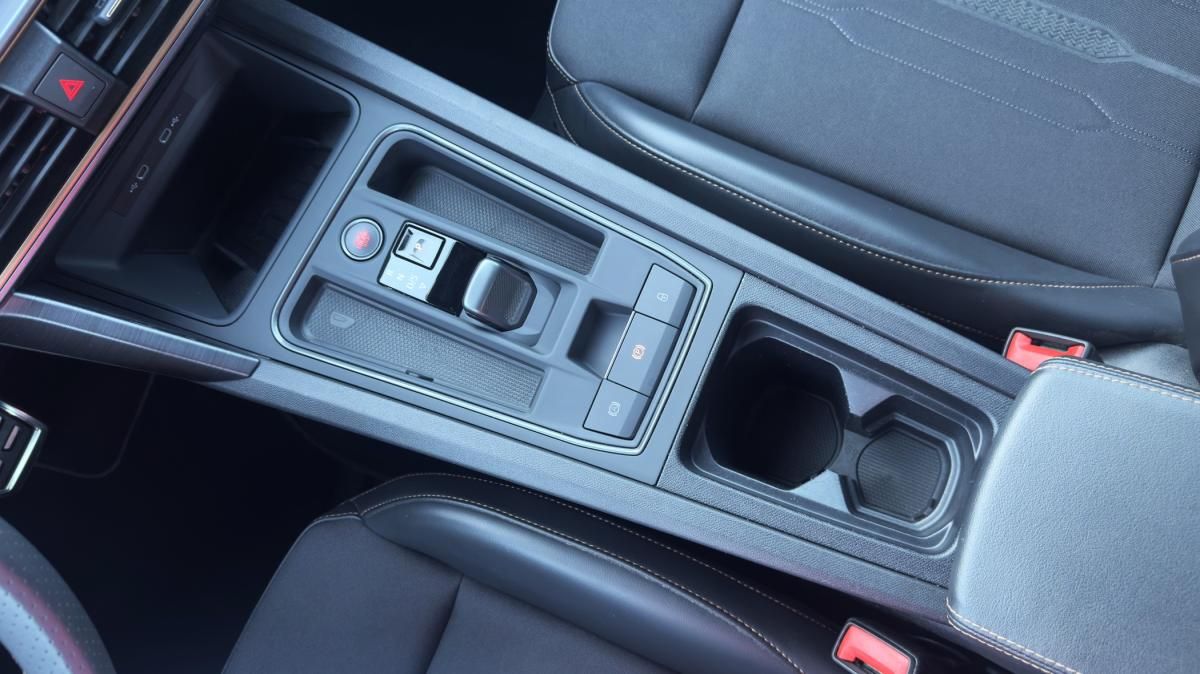 cupra-formentor-2023-hibrido-a-gasolina-1395cc