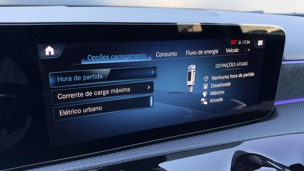 mercedes-benz-classe-a-2022-hibrido-a-gasolina-1332cc