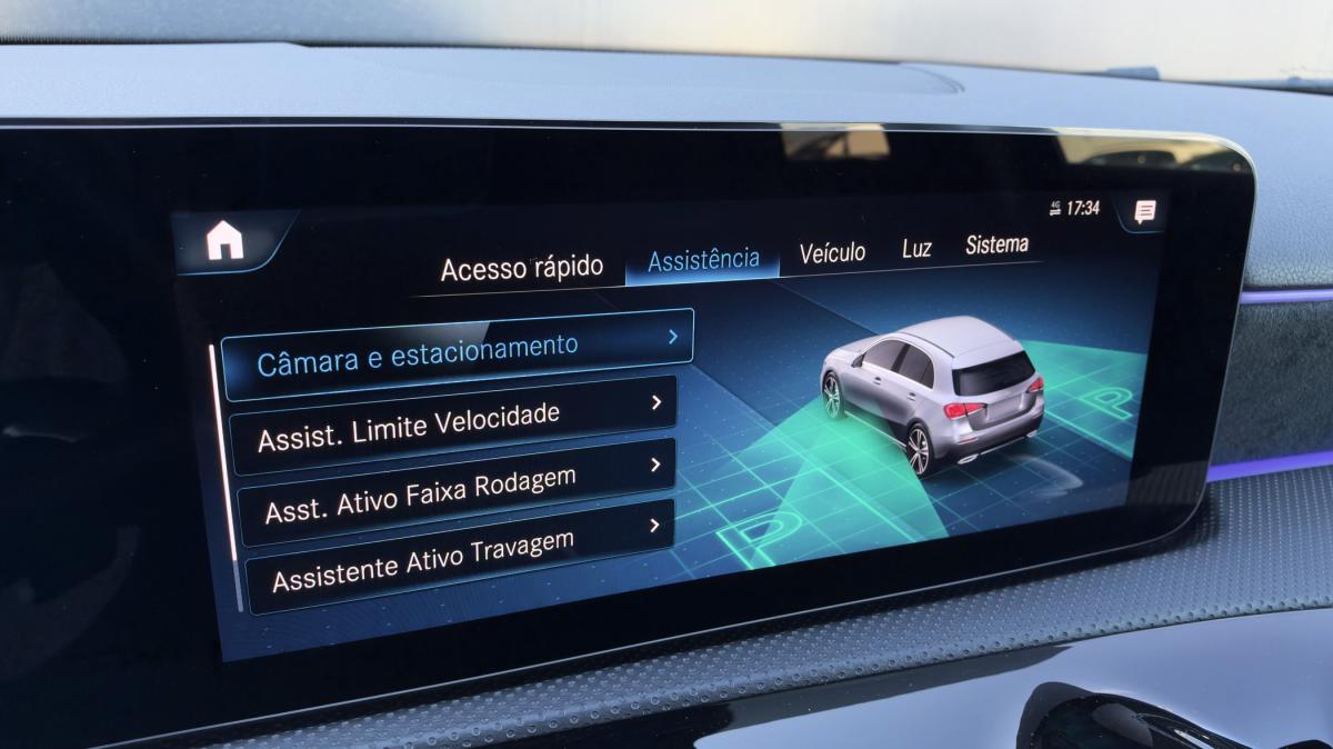 mercedes-benz-classe-a-2022-hibrido-a-gasolina-1332cc