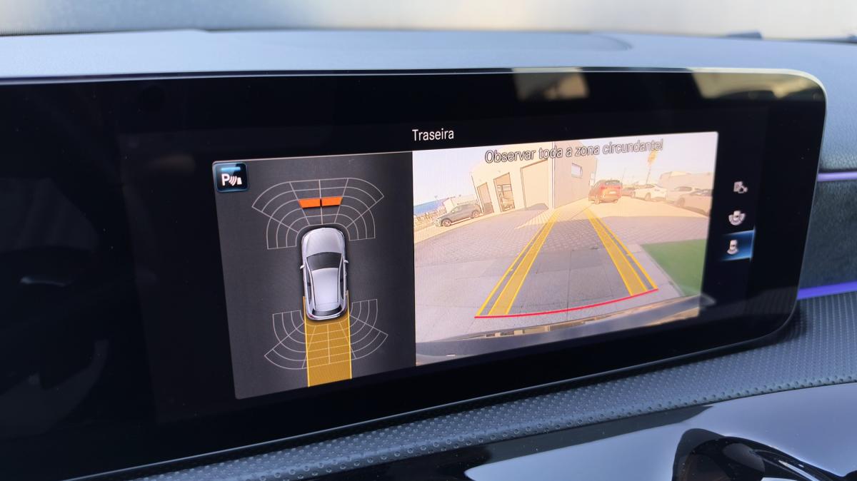 mercedes-benz-classe-a-2022-hibrido-a-gasolina-1332cc