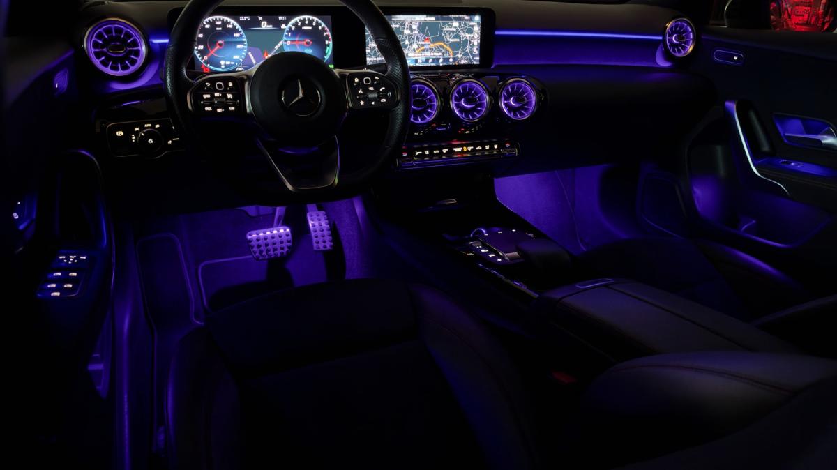 mercedes-benz-classe-a-2022-hibrido-a-gasolina-1332cc