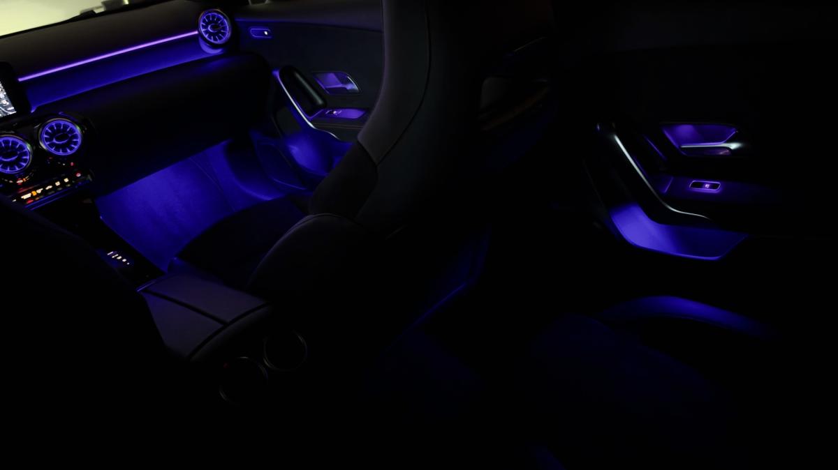 mercedes-benz-classe-a-2022-hibrido-a-gasolina-1332cc