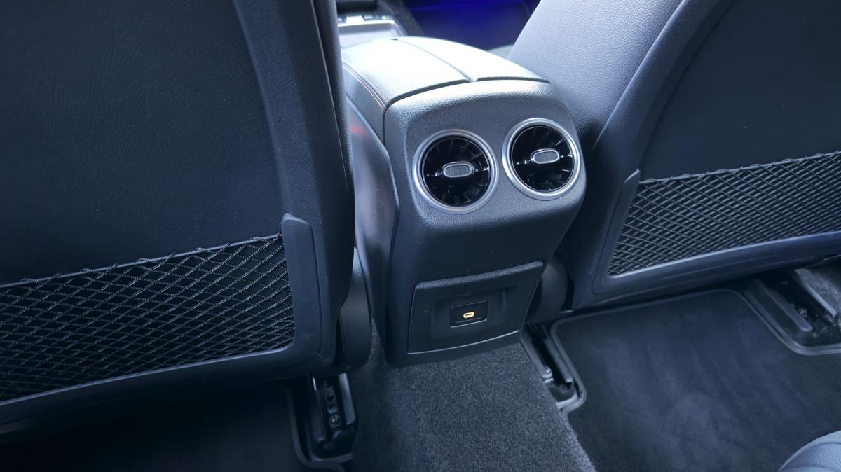 mercedes-benz-cla-2024-hibrido-a-gasolina-1332cc