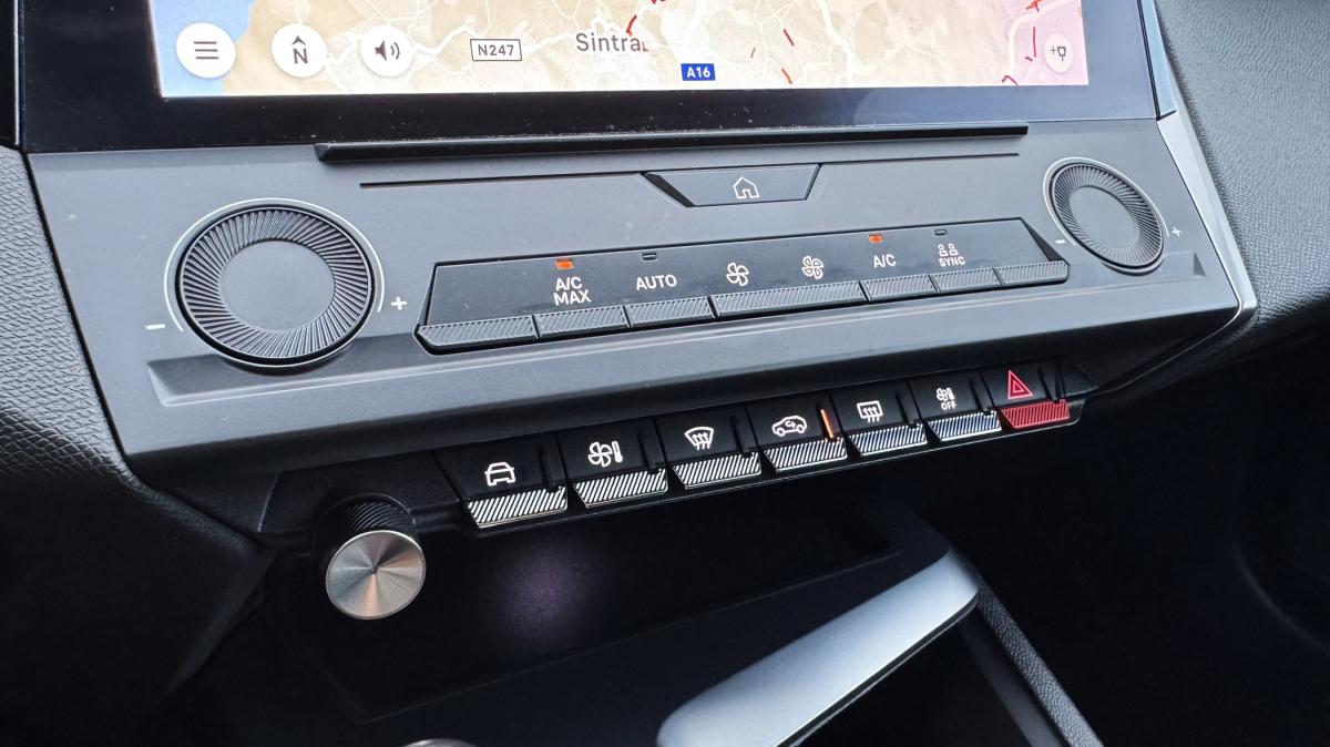 peugeot-308-sw-2023-diesel-1499cc